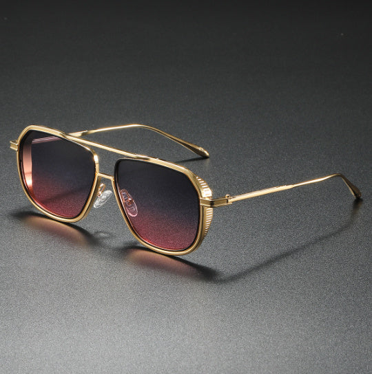 gold-frame-gray-powder-piece