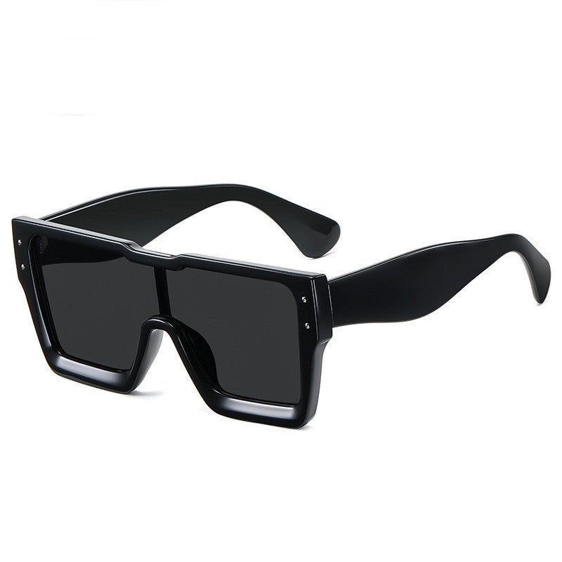 bright-black-frame