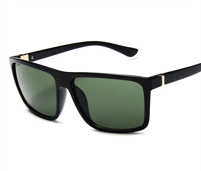 bright-black-frame-green-film