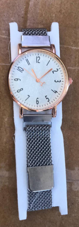 silver-strap-rose-gold-case