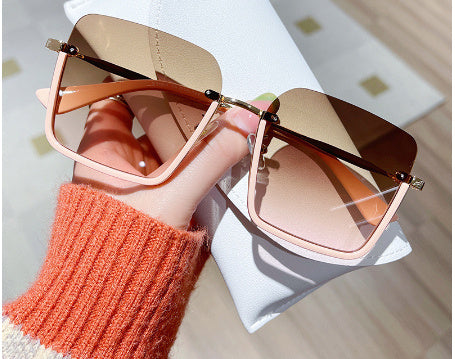 pink-frame-gradient-gray