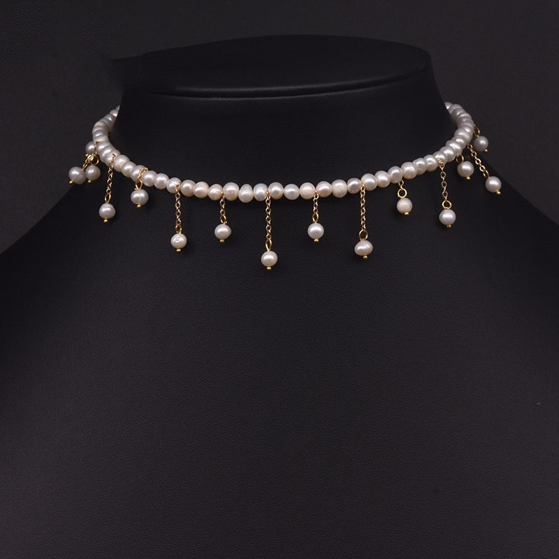 a-pearl-tassel-necklace