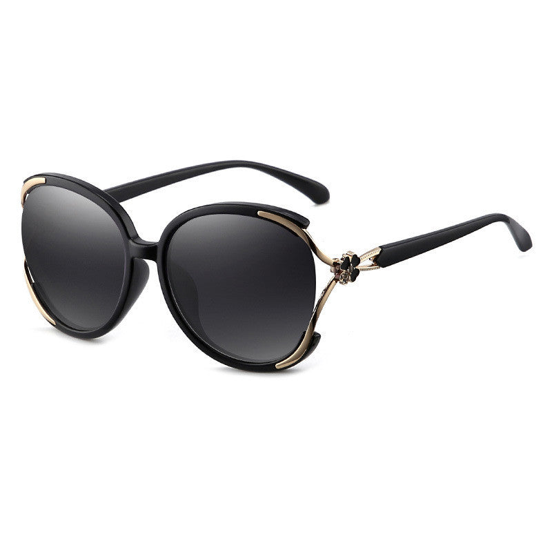 c4-black-frame-asymptotic-gray