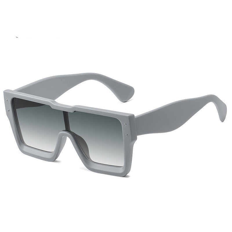 grey-frame-gradient