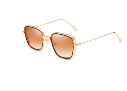 gold-frame-red-slice