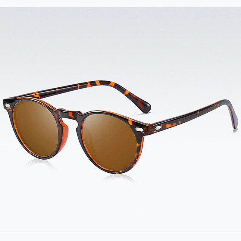 tortoiseshell-frame-tea-slice
