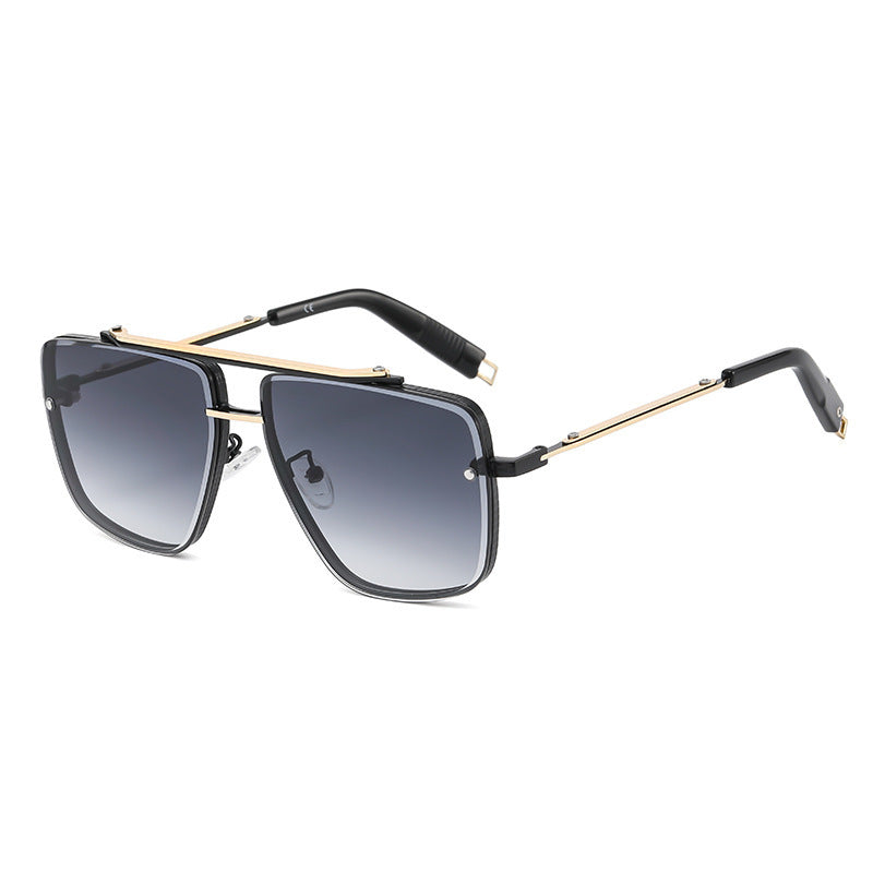 black-and-gold-frame-c1