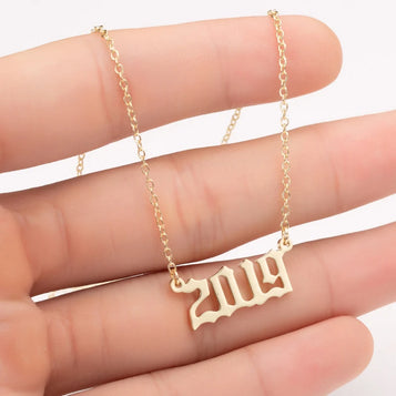Hallyu Memorial Fashionable Unique Girl Stainless Steel Necklace 2006 2007 Famous Brand Necklace from 2005-2019 Necklace 2020