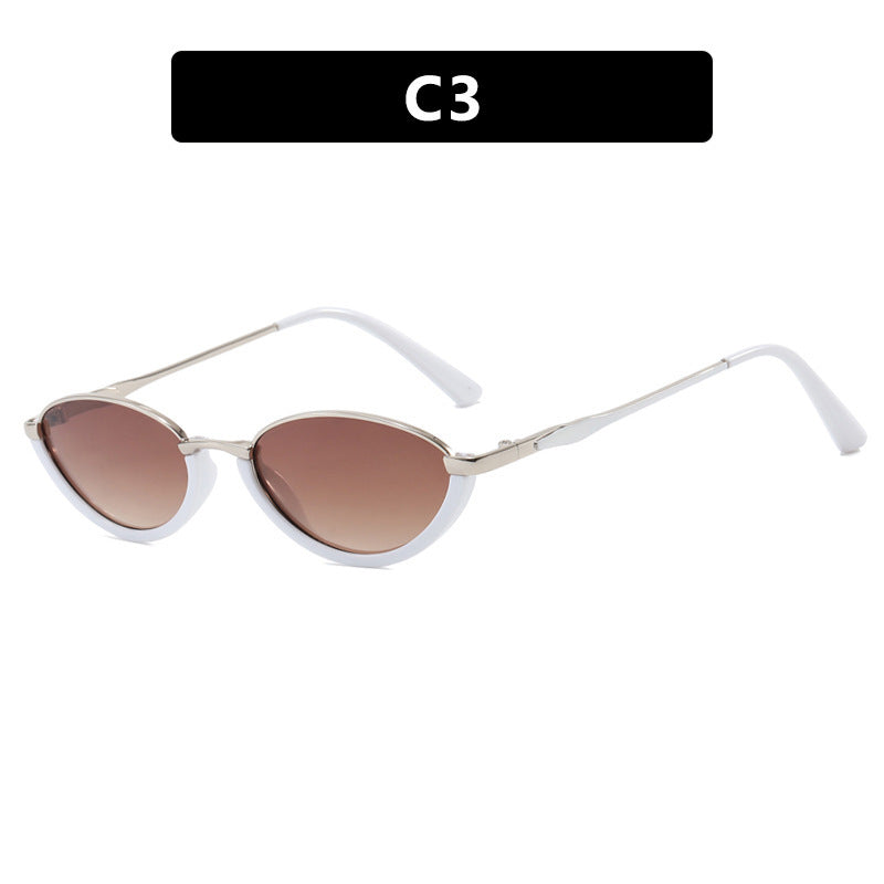 c3-solid-white-gradually-tea