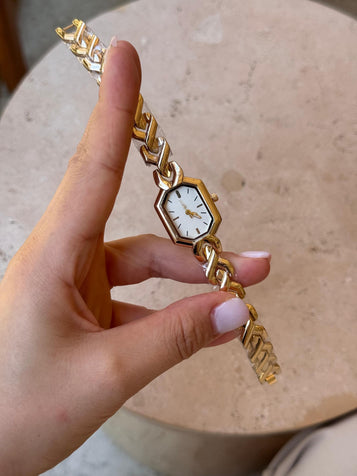 Vintage Style Gold Link Bracelet Watch: Elegant Octagon Face Wristwatch